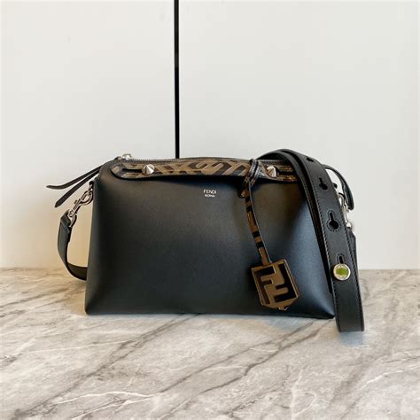 fendi 斜めがけバッグ|今更なのか？FENDI（フェンディ）バイザウェイ を購入しました.